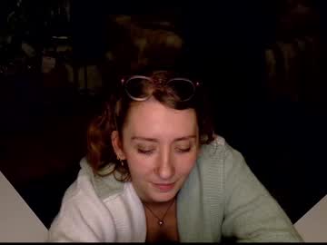 girl
        adalinarae cam image #225449