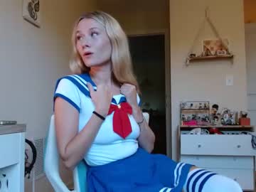 girl
        spoiledbrat20 cam image #93138
