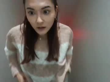 girl
        lovelyqueenaria cam image #215945