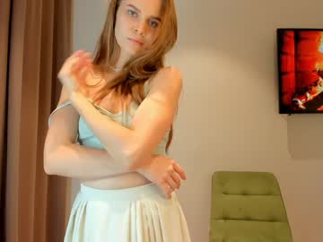 girl
        carolynsveronica cam image #106490