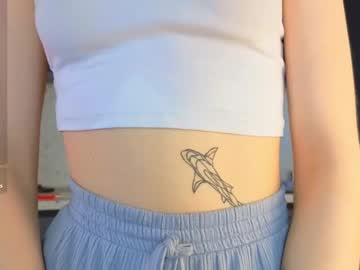 girl
        littlee_lily cam image #252279
