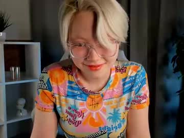 girl
        dorishane cam image #139725