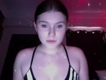 girl
        misskhat cam image #89502