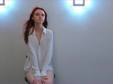 girl
        cutemure cam image #91118