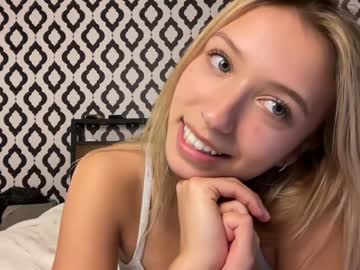 girl
        paigesylviaa cam image #230373