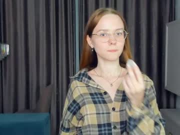 girl
        ann_energy cam image #156298