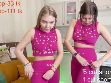 couple
        mysteryy_ cam image #31759