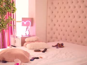 girl
        missmo0n cam image #151620