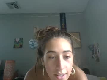 girl
        kayla_daruse cam image #100336