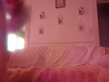 girl
        luckylychee cam image #175889