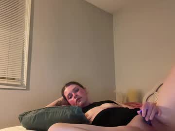 girl
        alexisallover cam image #190465