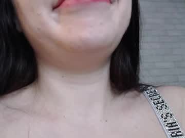 girl
        arianaxsky cam image #252537