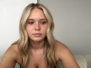 girl
        itsmadisynmae cam image #249137