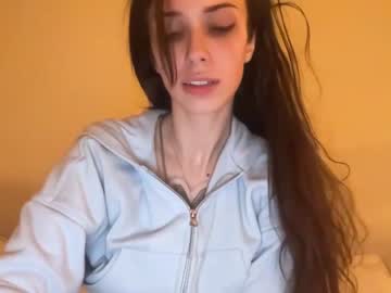 girl
        ariacutiee cam image #84016