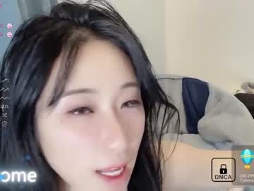 girl
        abby_chuchu cam image #131373