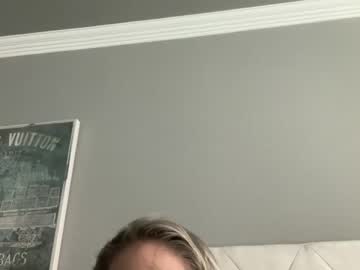 girl
        ontheloc cam image #67944