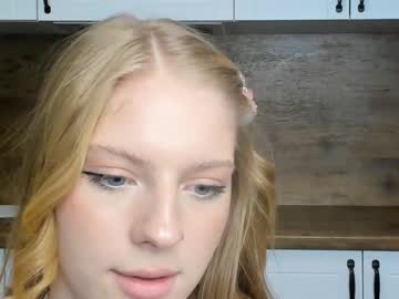 girl
        artamonova cam image #215934