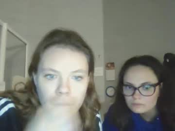 couple
        2crazywoman cam image #210115