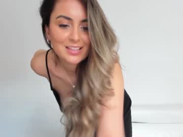 girl
        epicfu cam image #82024