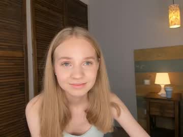 girl
        gemmagirling cam image #112488
