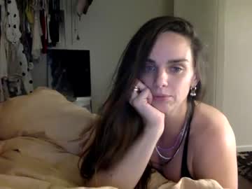 girl
        theprettyparaplegic cam image #85135