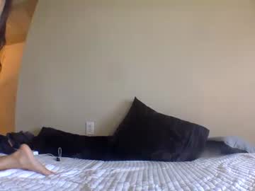 couple
        mandm23 cam image #141365