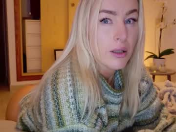 girl Hidden Sex Cam Live Stream with christinasiemone