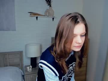 girl
        katy_best_ cam image #156479