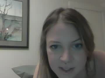 girl
        molly_witha_chancexo cam image #91161