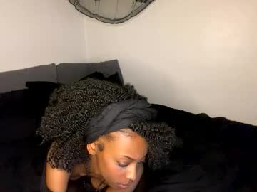 girl Hidden Sex Cam Live Stream with trixie_luv
