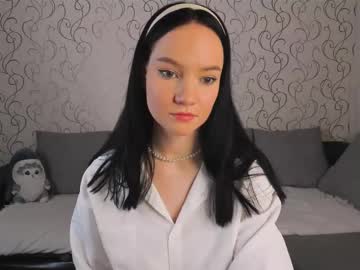 girl
        cocacolastik cam image #246109