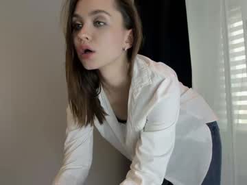 girl
        annachristiane cam image #74472