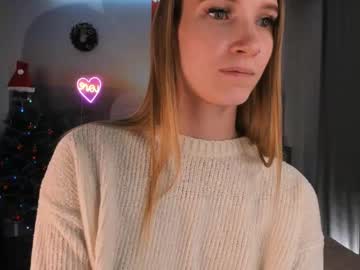 girl
        erlinegarland cam image #224946