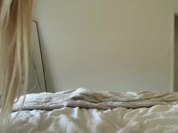 girl
        amberrxx cam image #260623