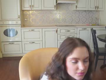 girl
        ashleychambless cam image #237982