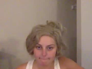 girl
        emtt44 cam image #198087