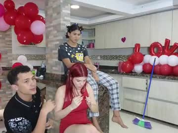 couple
        hall_sextape cam image #236900