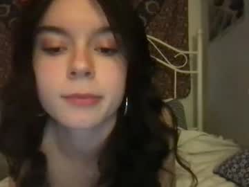 girl
        dream1girl_ cam image #130699