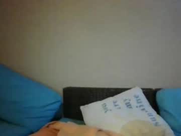 couple
        beautybeautynhairybeast cam image #197807