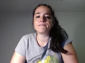 girl
        melaniebiche cam image #24120