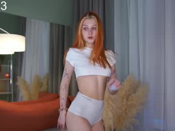 girl
        _redkitkate_ cam image #254451