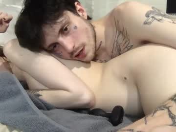 couple
        prettyboyszn cam image #143047