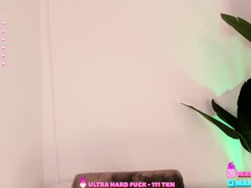 girl
        juicy_tv cam image #192134