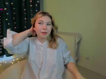 girl
        bettypatri cam image #103837