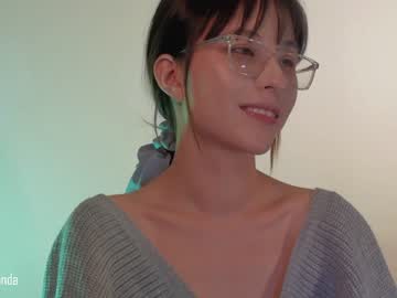 girl
        my_gumi cam image #49712
