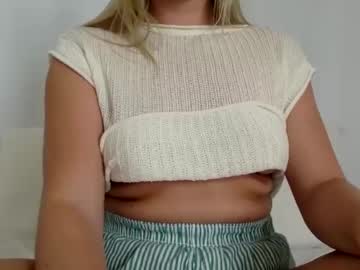 girl
        innocentblonde789 cam image #199969