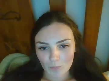 girl
        submissliv cam image #202438