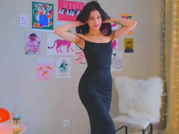 girl
        babydoll_forever cam image #243905