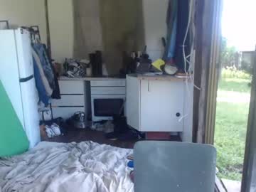 couple
        nezzey cam image #72987
