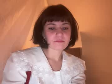 girl
        olive__nextdoor cam image #90987